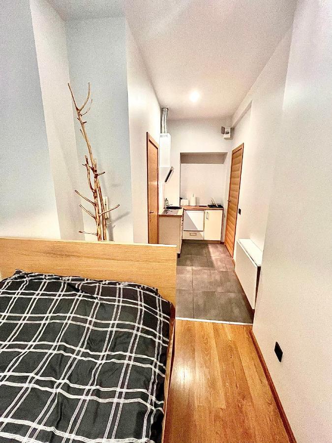 Smallest Apartment In The Center Of Рига Екстериор снимка