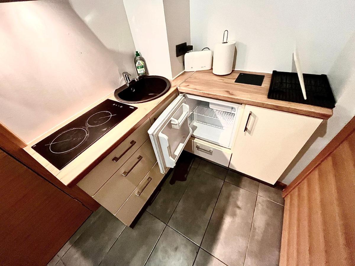 Smallest Apartment In The Center Of Рига Екстериор снимка