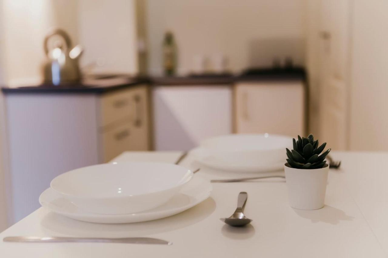 Smallest Apartment In The Center Of Рига Екстериор снимка